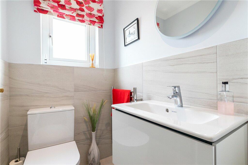 Ground Floor Wc
