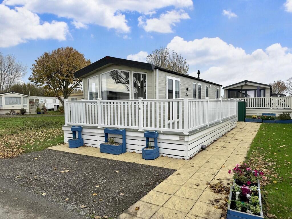 Sea End Caravan Park, Burnham-on-Crouch