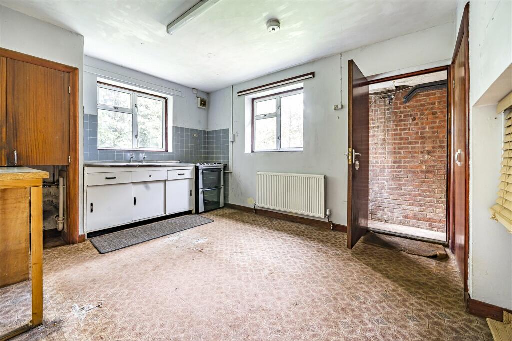 Kitchen/Breakfast Rm