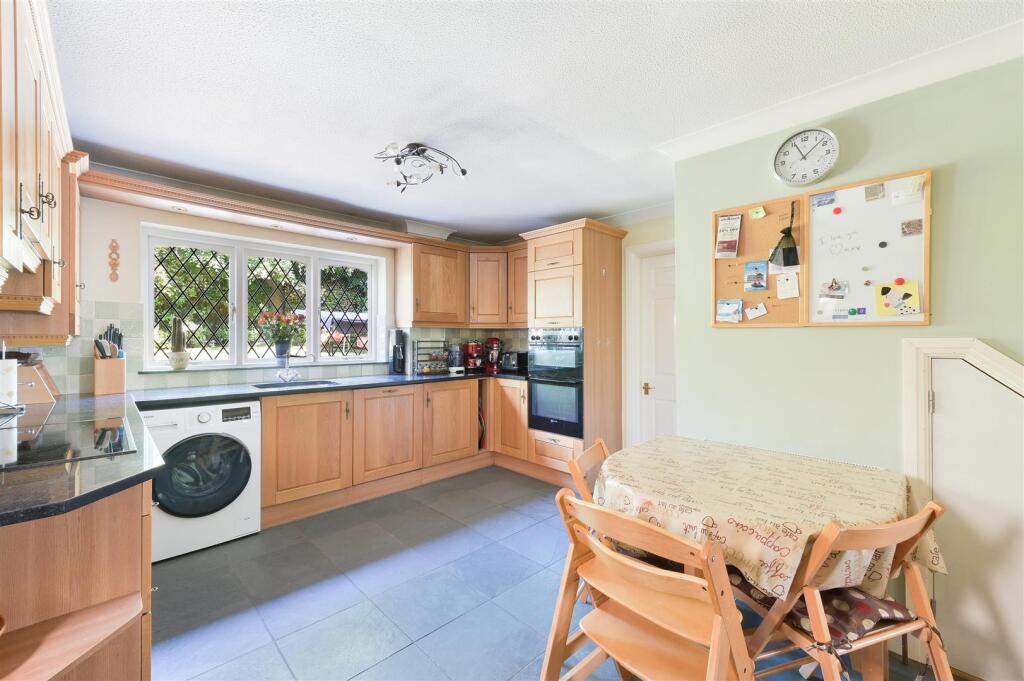 THE DELL 8  (10).jpg