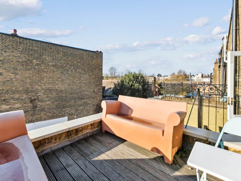 255 Portobello Road,