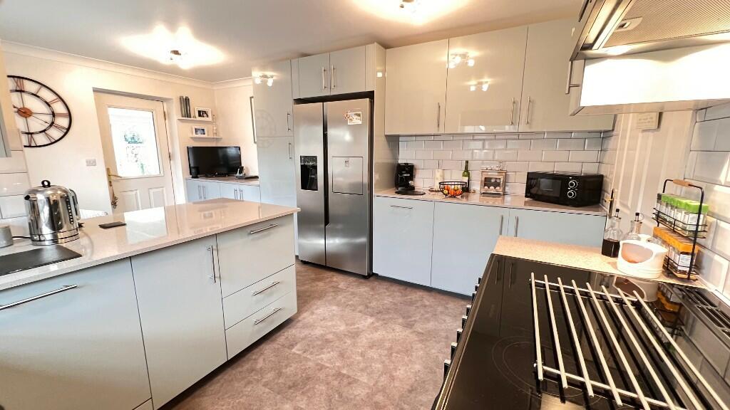 Fitted Kitchen/Diner