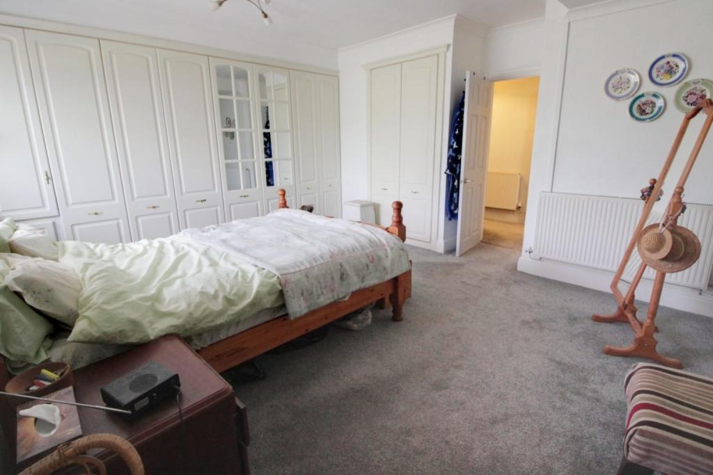 Bed 1 2 