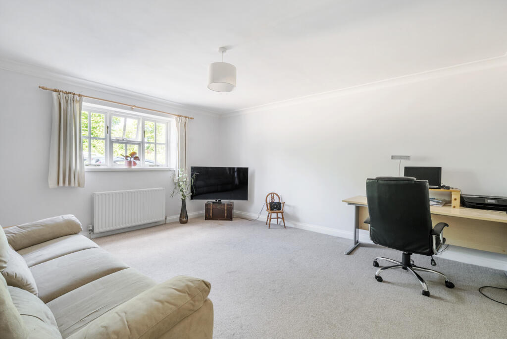 22-681a38a598a37-...