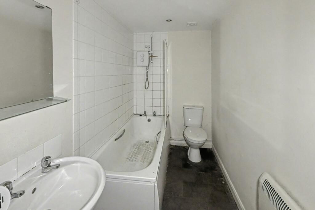 Flat 2, 10 High Street, Stokesley, Middlesbrough TS9 5DQ