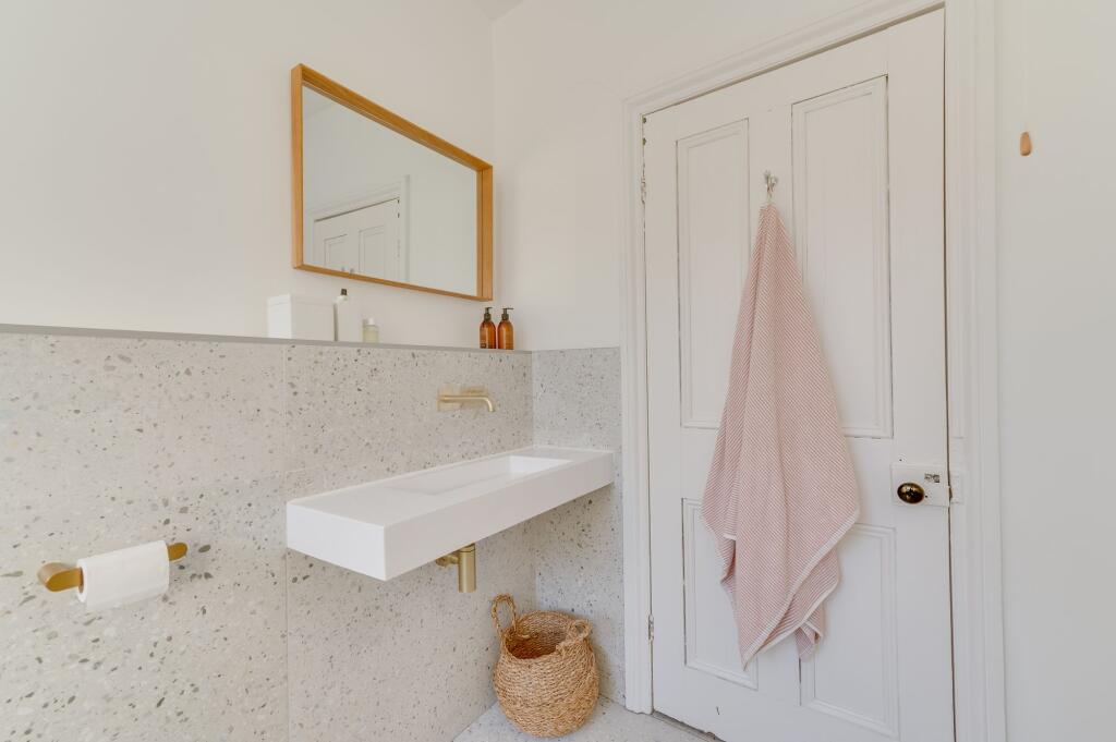 BEDROOMS AND BATHROOMS