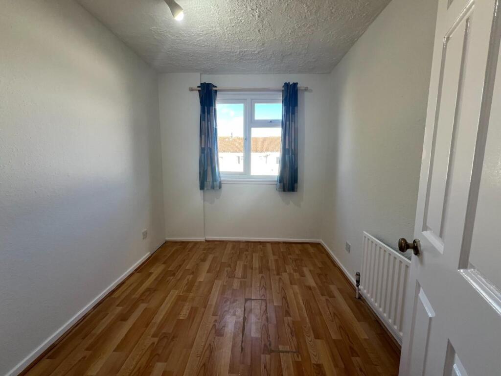 Bedroom 3.JPG