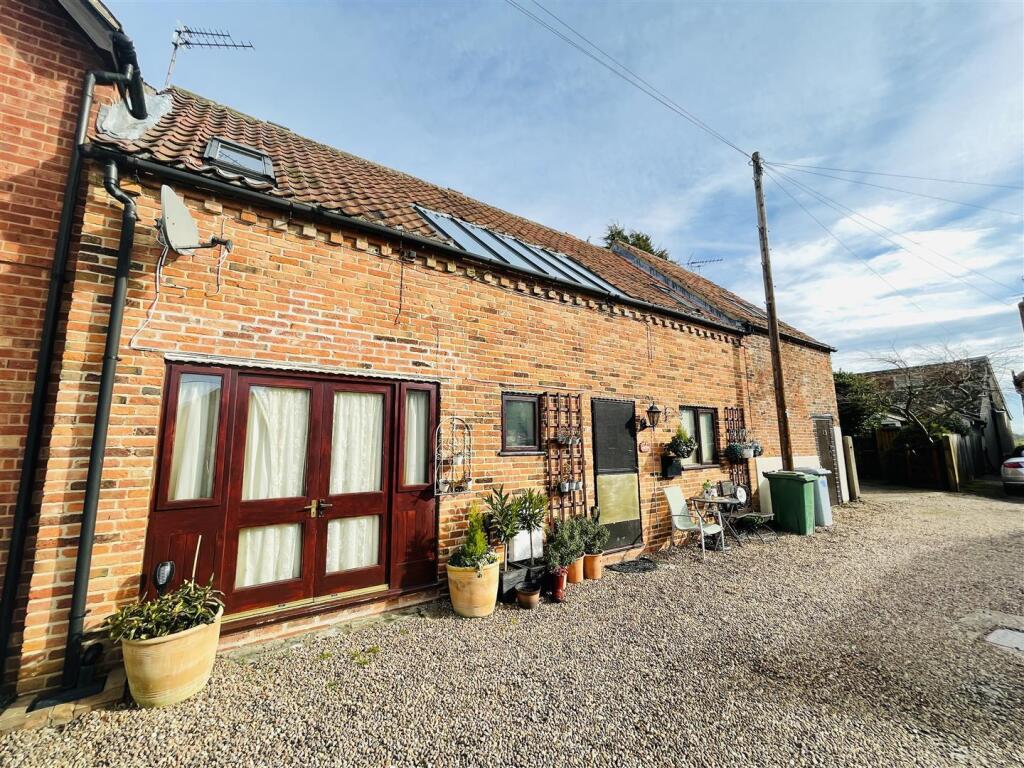 Main Street, Fiskerton, Southwell