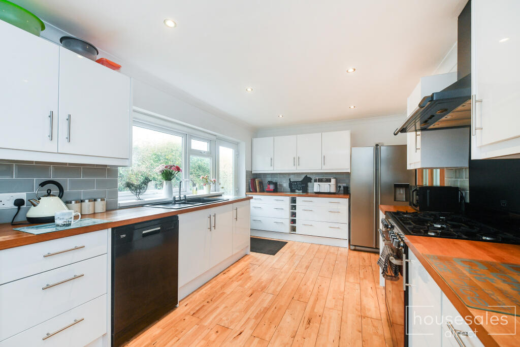Kitchen/ Diner