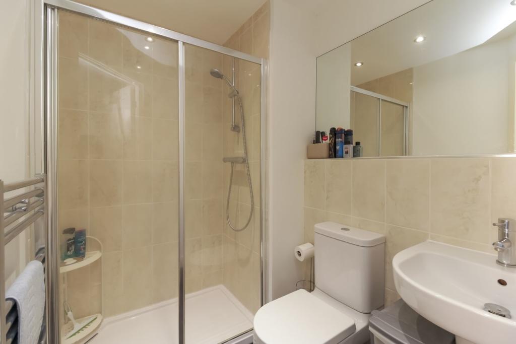 Master En-suite