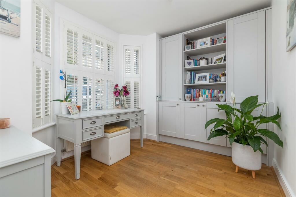 17 Fleming Drive-17.jpg