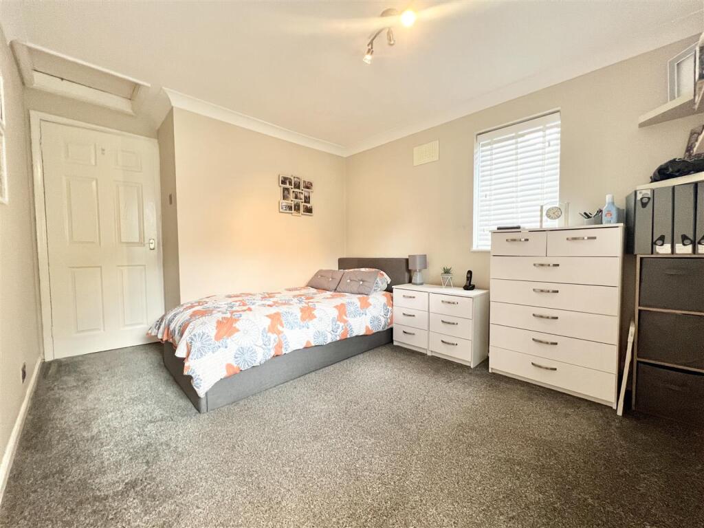 image00020.jpeg