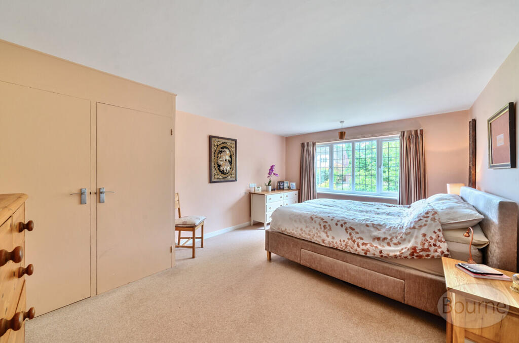 5f9208f3-34e9-4c5...