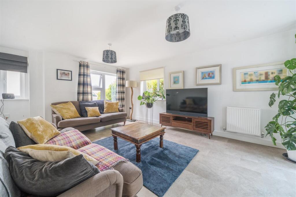 Longstem Sitting Room..jpg