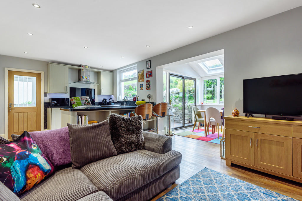 Open Plan Living/...