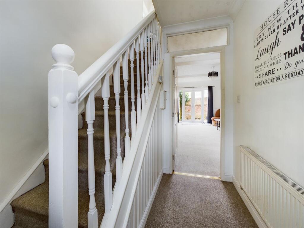 12a Frmapton Place  (9).jpg