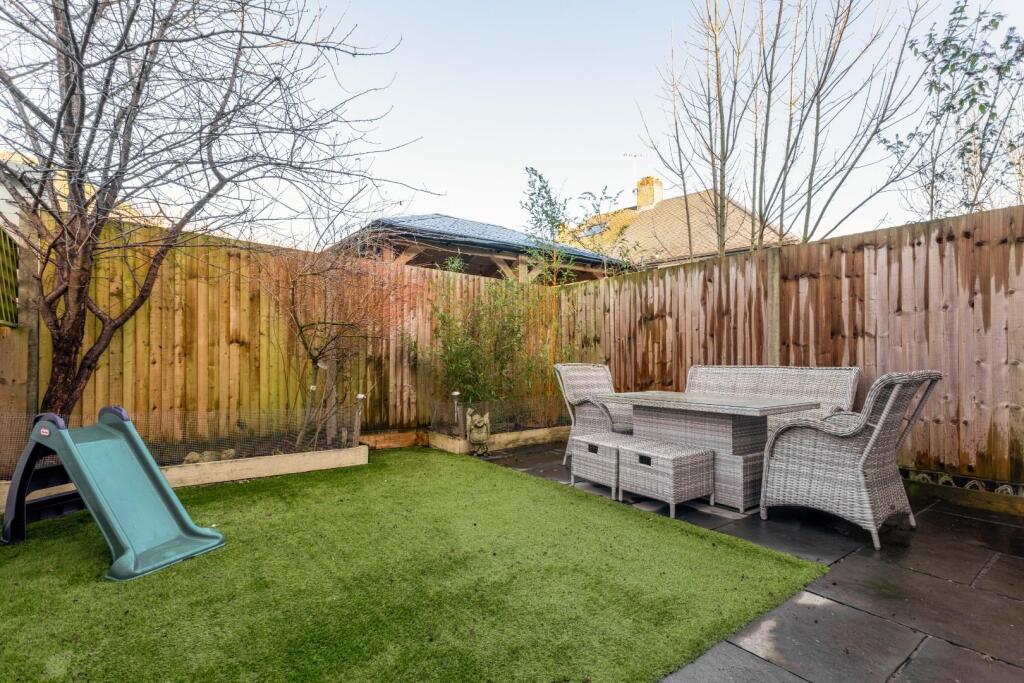 Beech Close-6.jpg