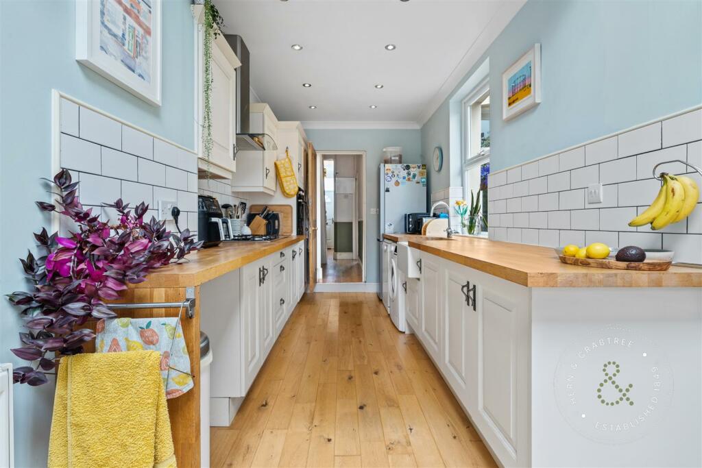 Talygarn Street, Cardiff, Hern Crabtree (8).jpg