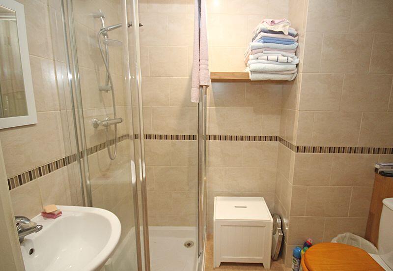 En-suite shower room