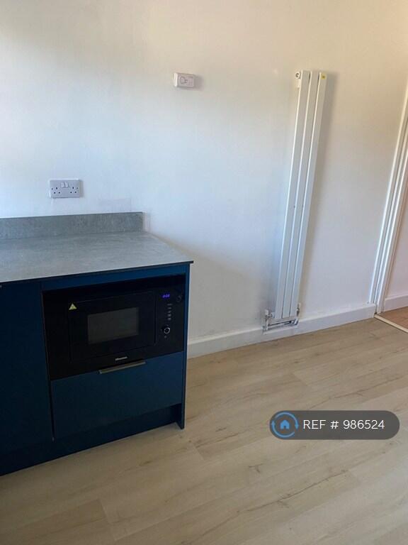 Kitchen 4
