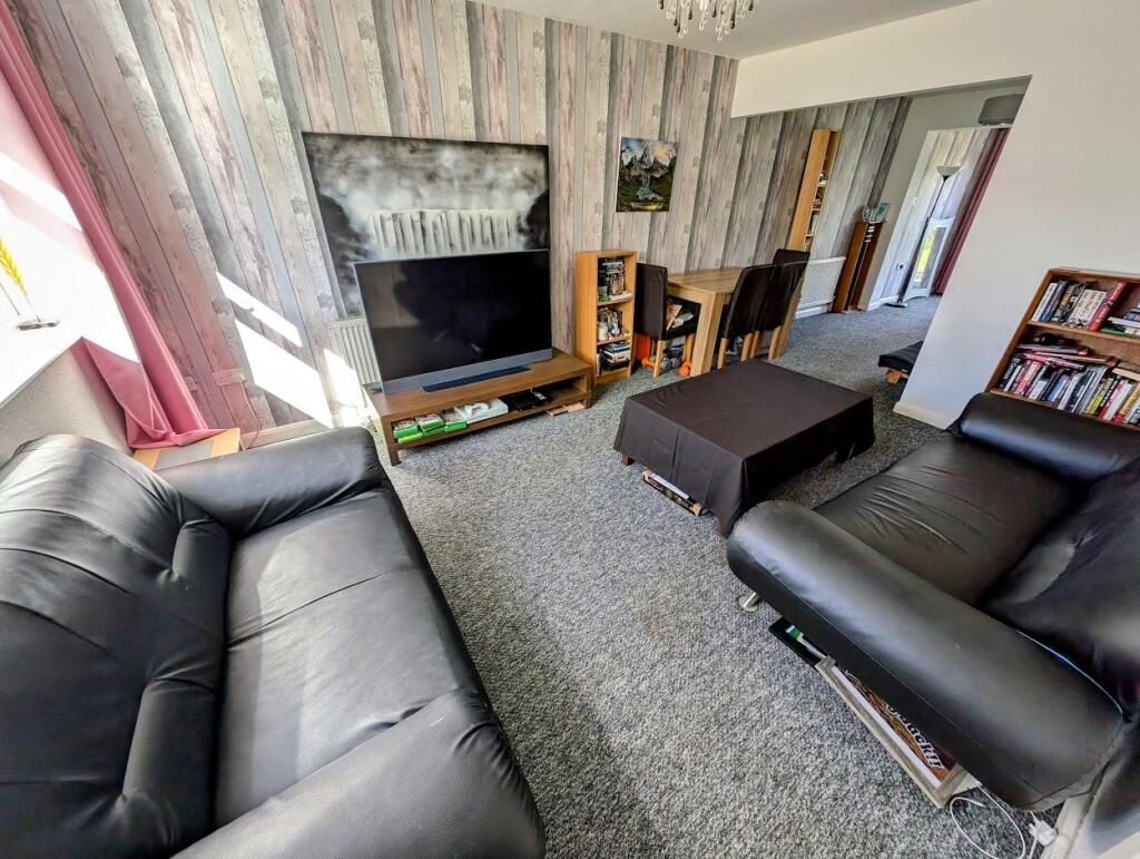 lounge.jpg
