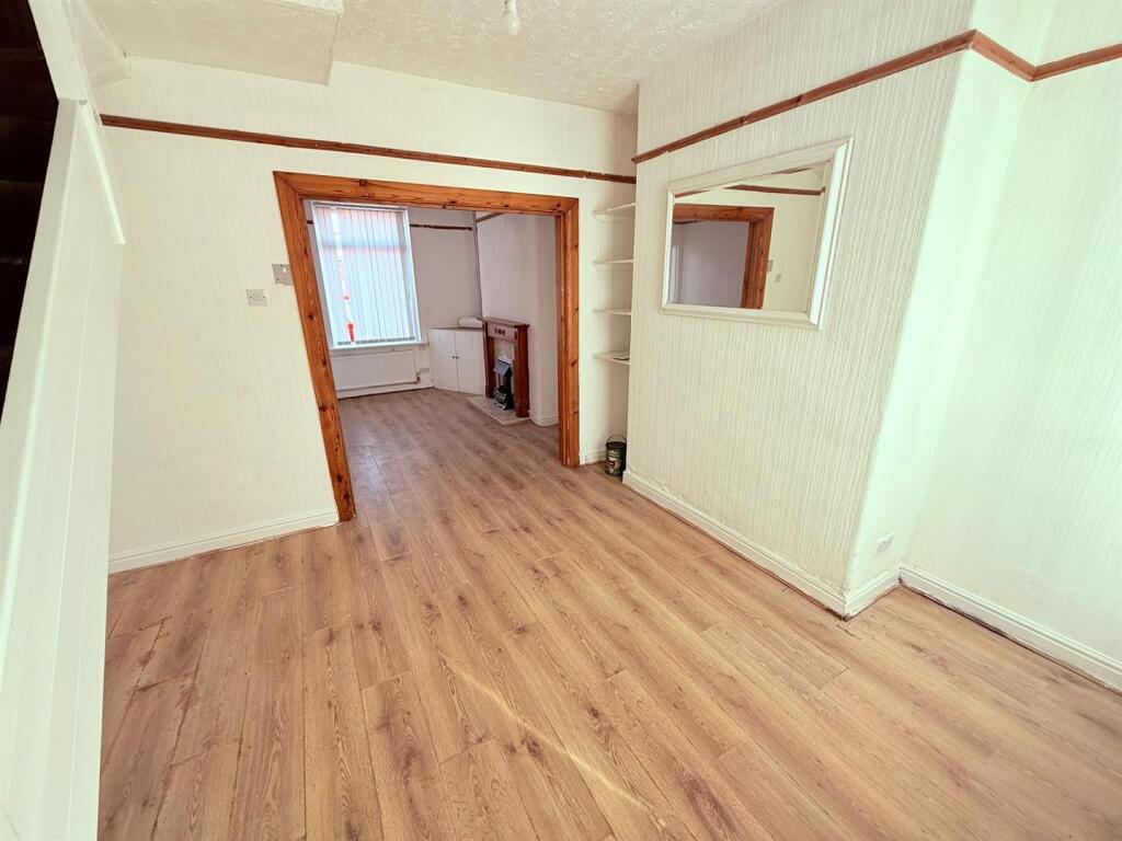 PHOTO-2025-06-18-18-41-17 (6).jpg