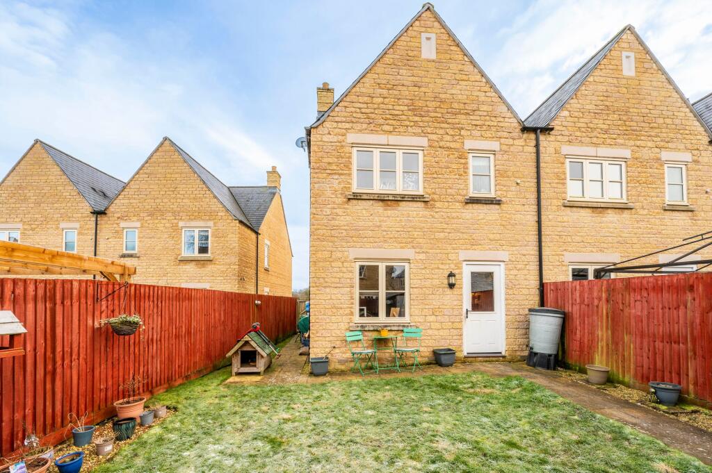 Rear &amp; Garden