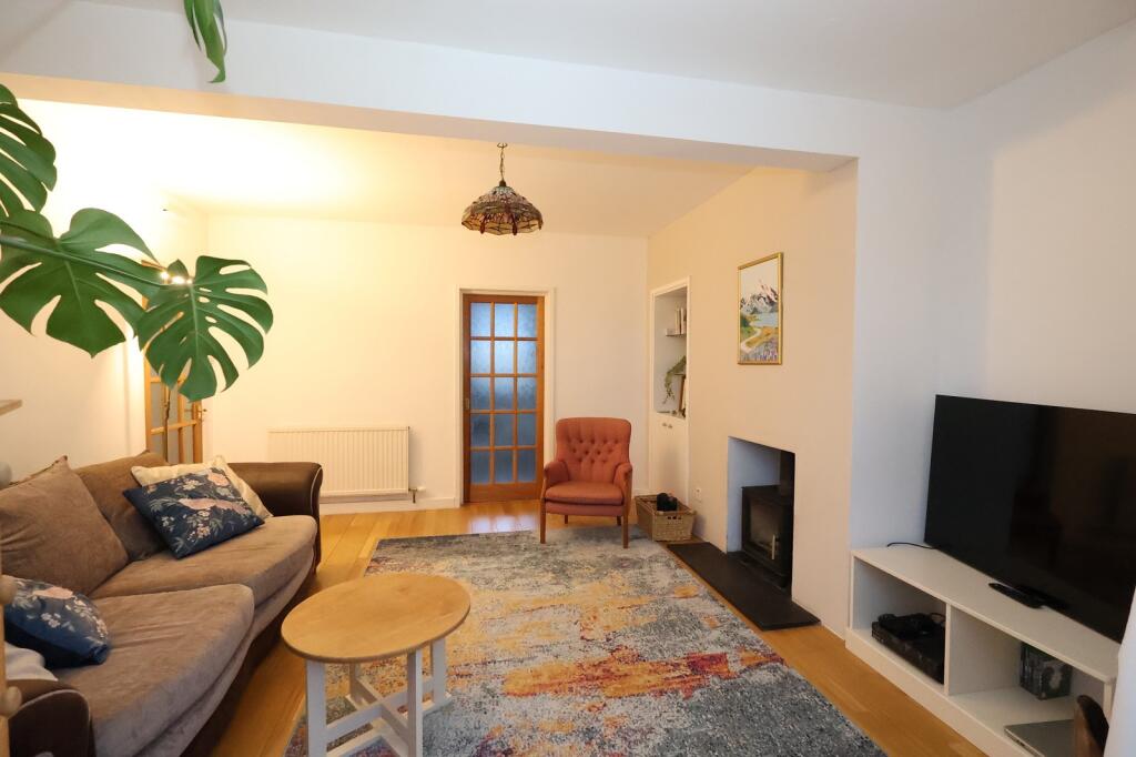 Lounge Additional
