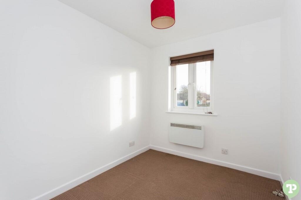 Light second double bedroom