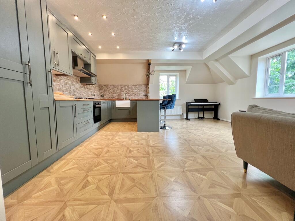 Kitchen-Reception