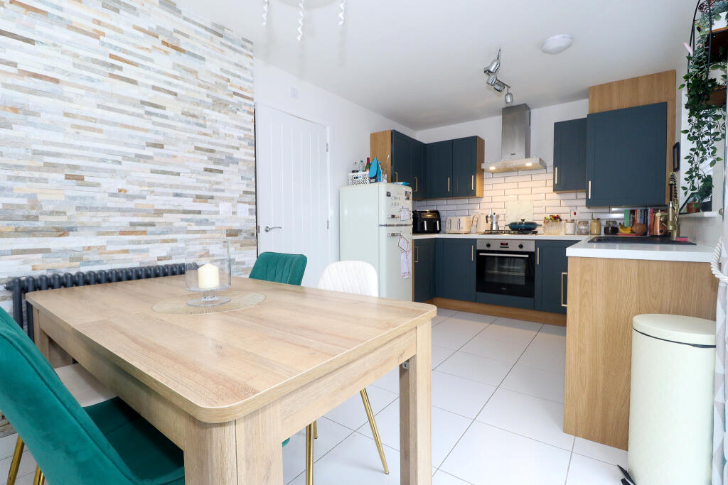Kitchen diner