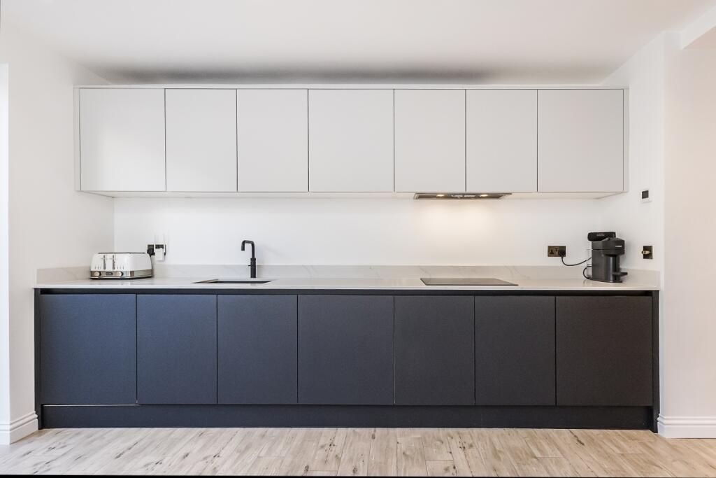 31   Colomb Stree...