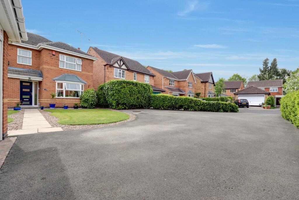 33- Rob Hammond EweMove Pontefract