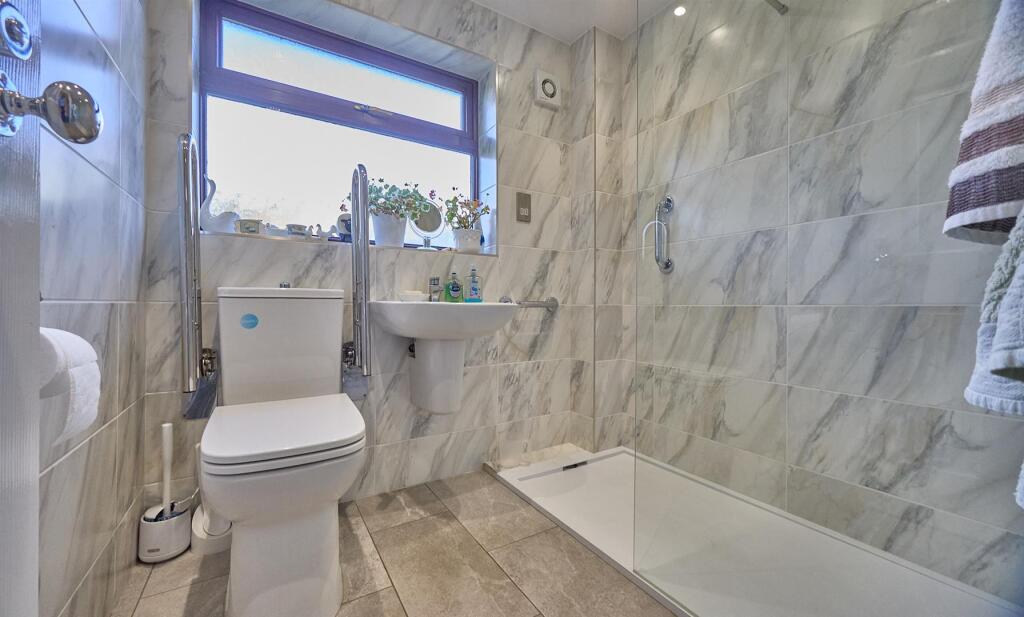 Refitted Shower Room to Side