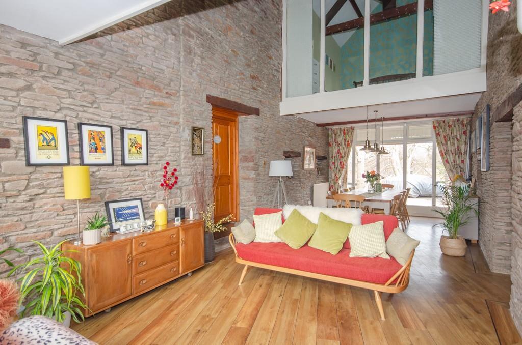 Dining-family room pic 2.jpg