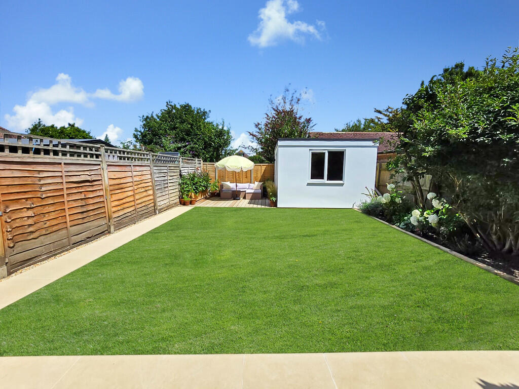 GARDEN 1