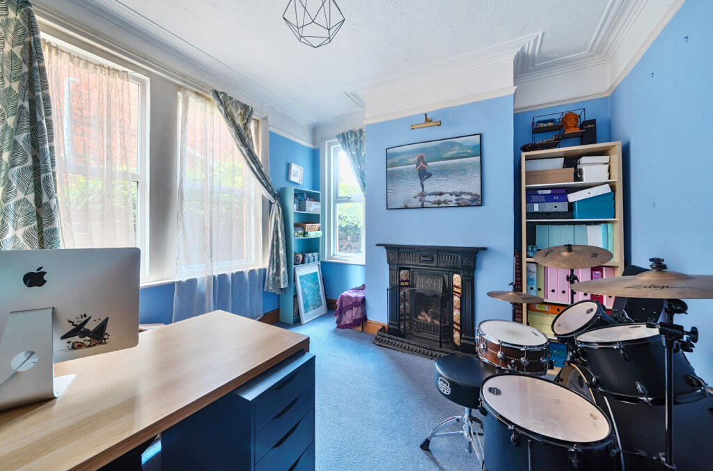 1309243-24-684892...