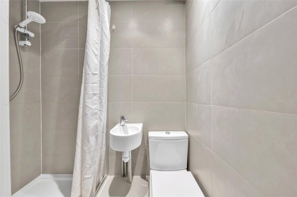 Bathroom 2