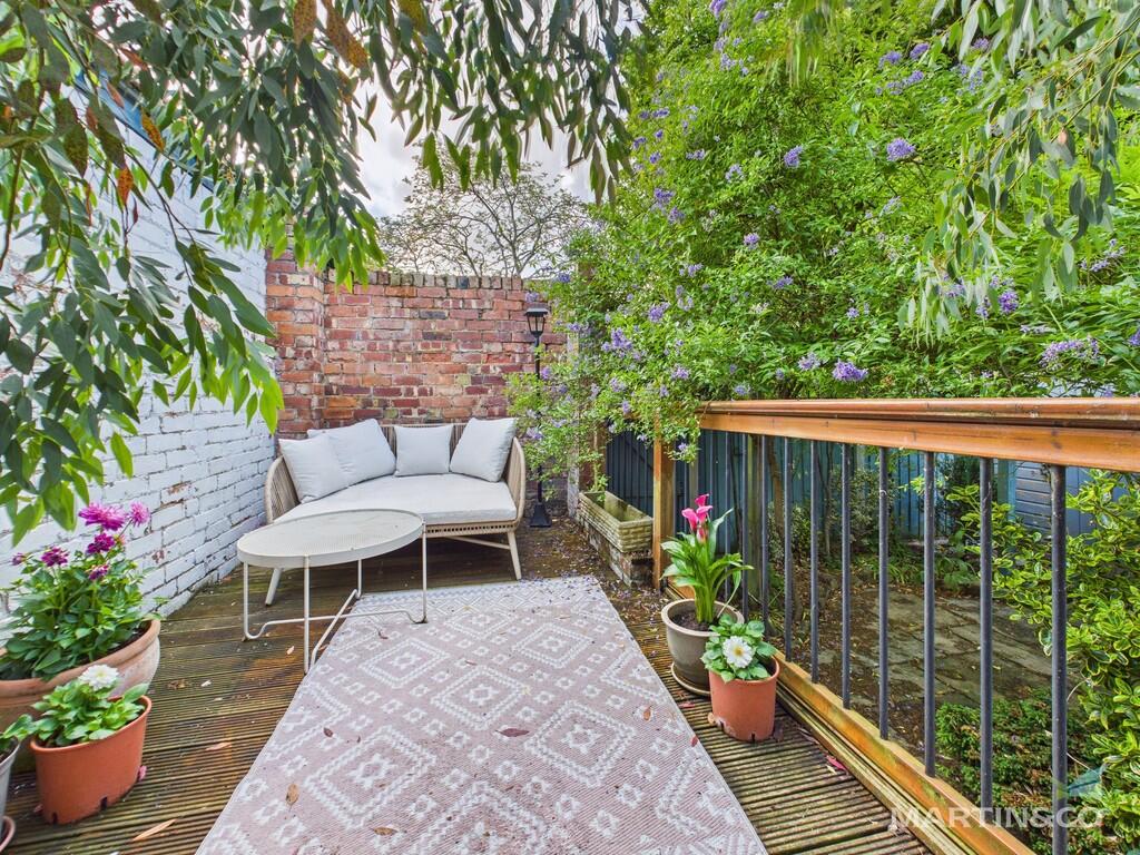 CAM03111G0-PR0330...