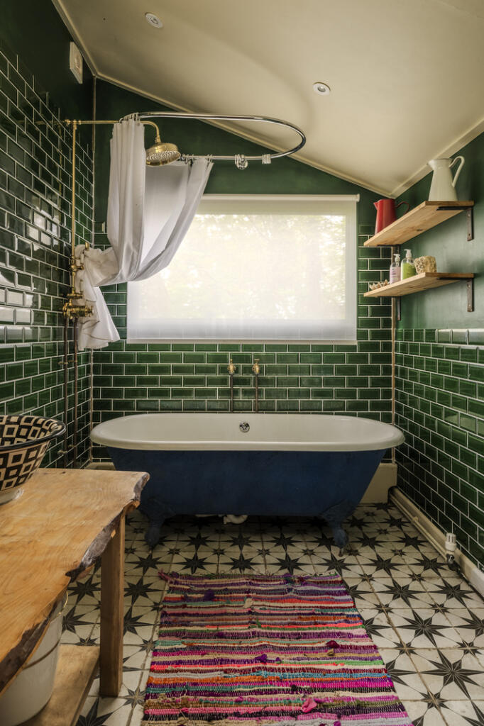 279596 - MH.hr-65.jpg