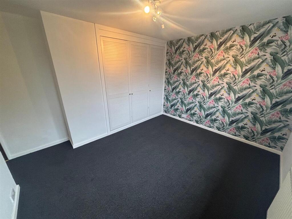 Large Rear Bedroom
