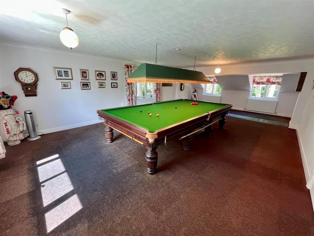 Games Room - image three.jpg