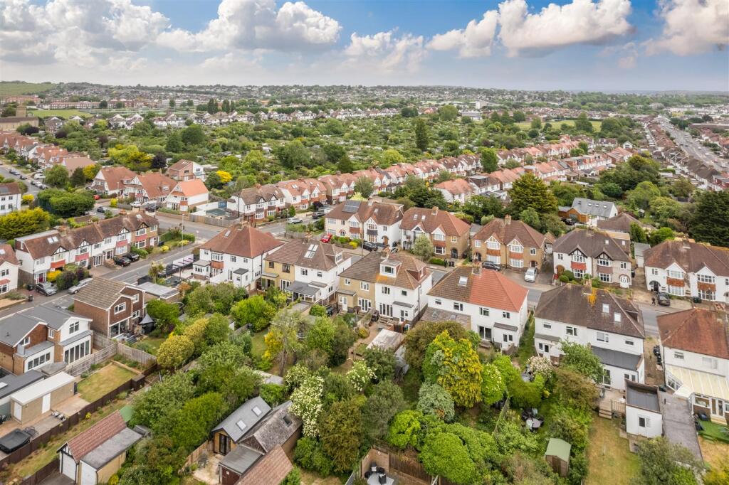 22 Holmes Avenue-31.jpg