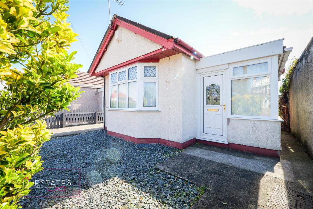 15 Dyserth Road-4.jpg