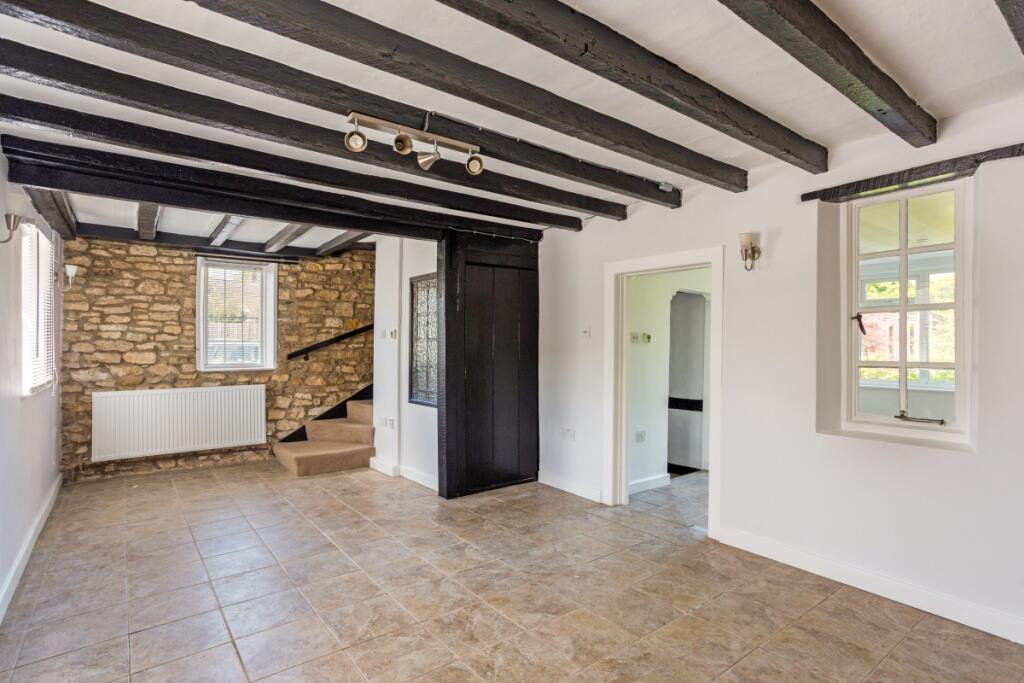 Blythe Cottage 31...