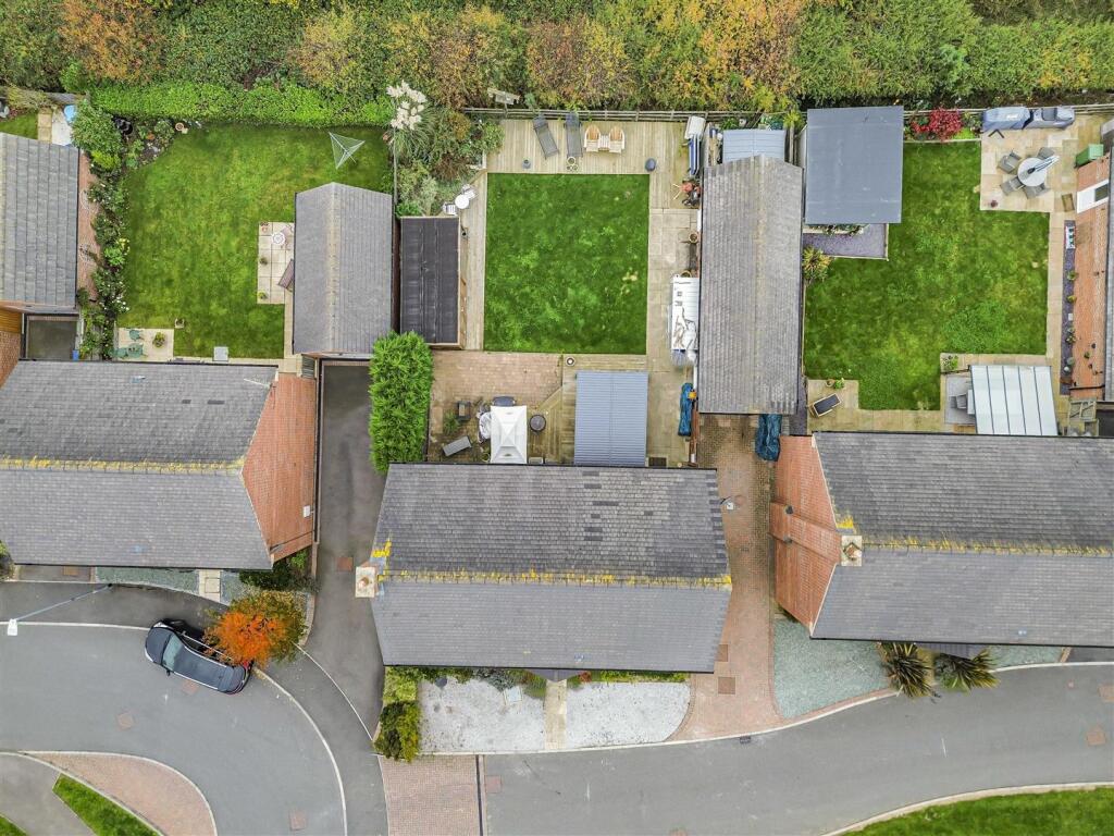 1 Buttercup Close