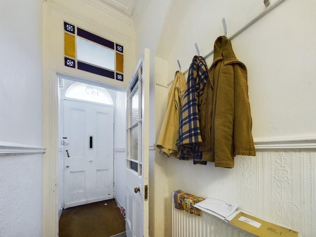 CAM03974G0-PR0061...