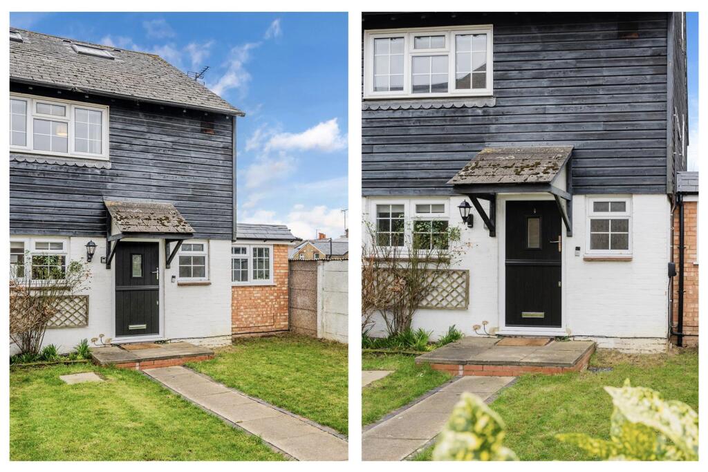 MIDDLE CLOSE (1).jpg