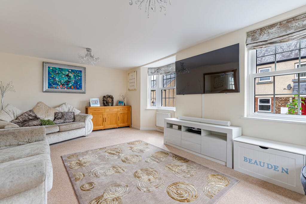 A19 - 16 Orchard Road, Brixton - 250919