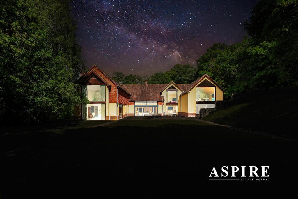 Aspire Estate Agents3.jpg